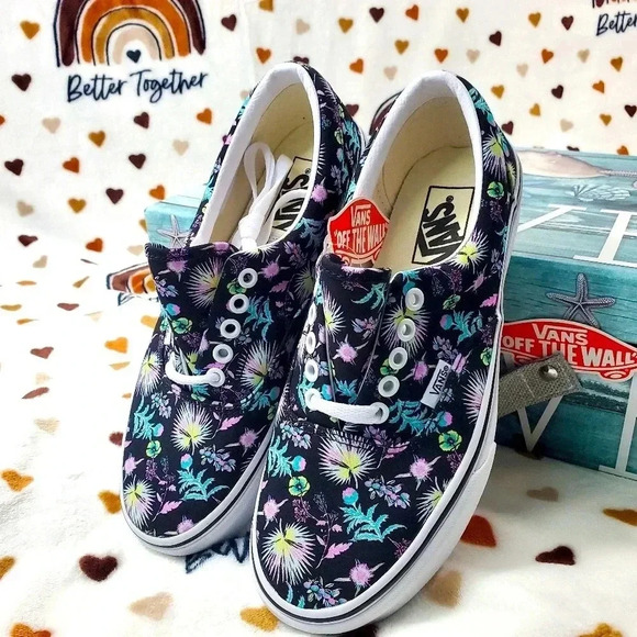 Vans Paradise Floral 💐🌹🌸 ERA - Picture 2 of 13